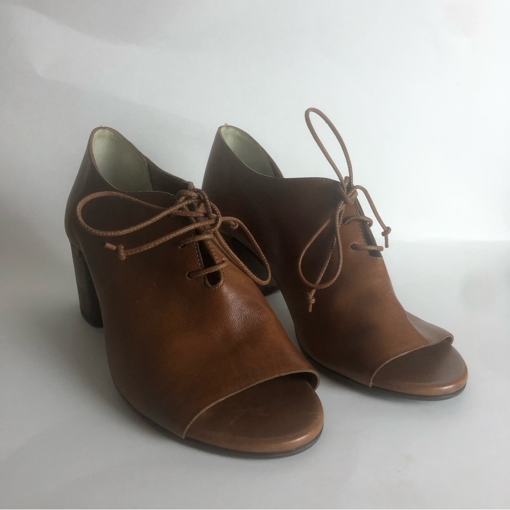Del Carlo Lace-up Open Toe Shoes Size 6/36